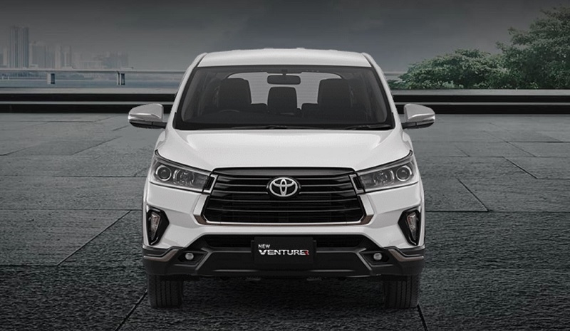 Chi tiết xe cộ Toyota Innova 20V AT 2022 7 điểm với design lịch sự trọng
