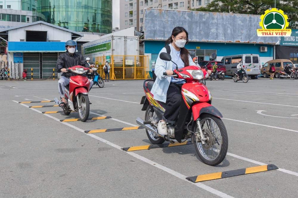 trung tâm thi bằng lái xe máy