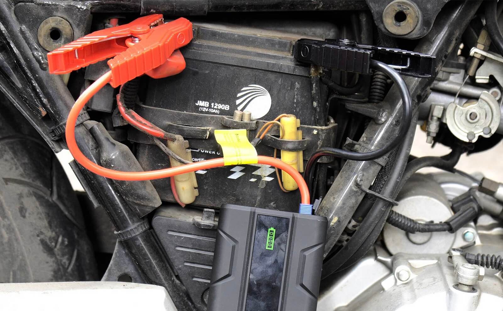 7 nguyên nhân ắc quy xe máy nhanh hết điện và cách xử lý