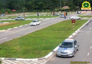 Học Lái Xe Ô Tô Cấp Tốc