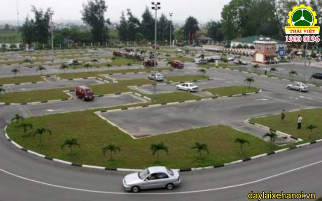 Bằng lái xe B1 – Xe số tự động