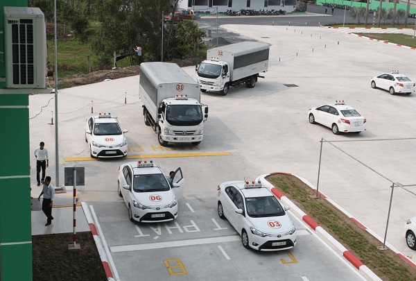 Những lưu ý quan trọng vào ngày đi thi lái xe B2