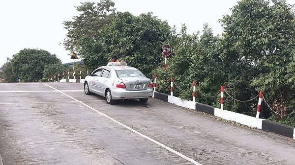 Hướng dẫn vượt qua bài thi sa hình B2 khó nhất: Đề pa lên dốc