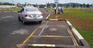 Khái niệm sa hình là gì và vai trò trong việc học lái xe