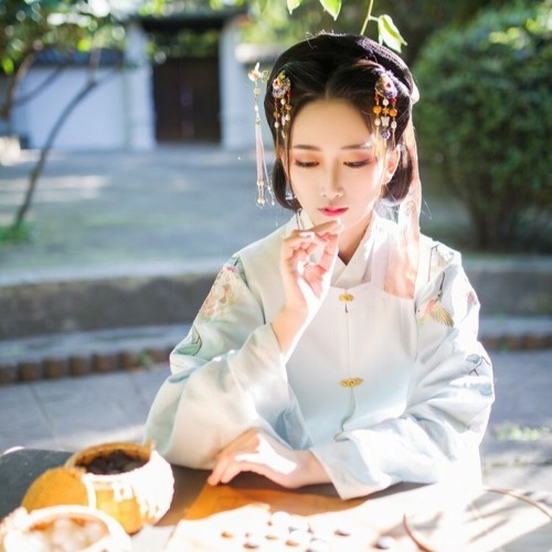 Thương Biệt Ly - Không khí buồn nhưng không bi lụy