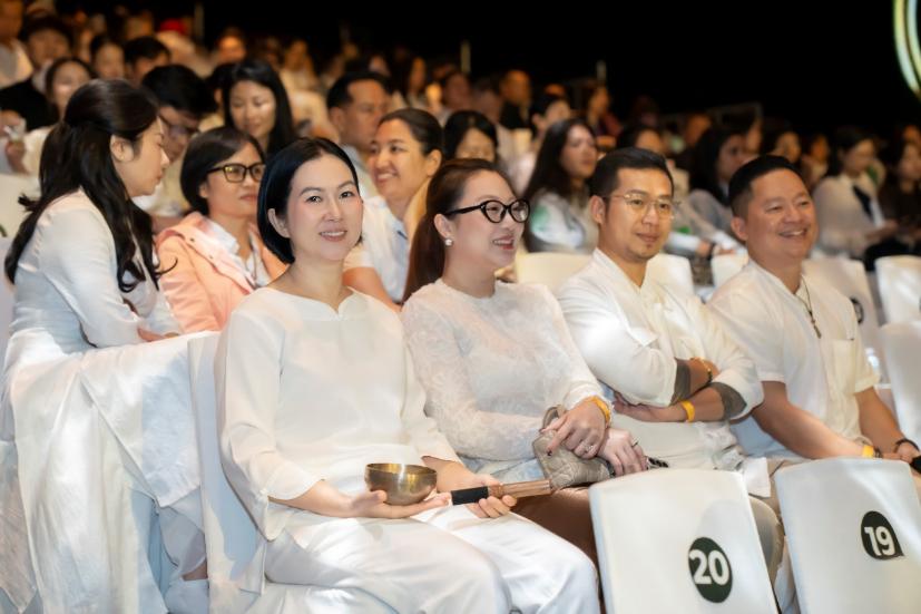 Nhạc thiền - Khoảng lặng giữa nhịp sống gấp gáp Nhạc thiền - Khoảng lặng giữa nhịp sống gấp gáp