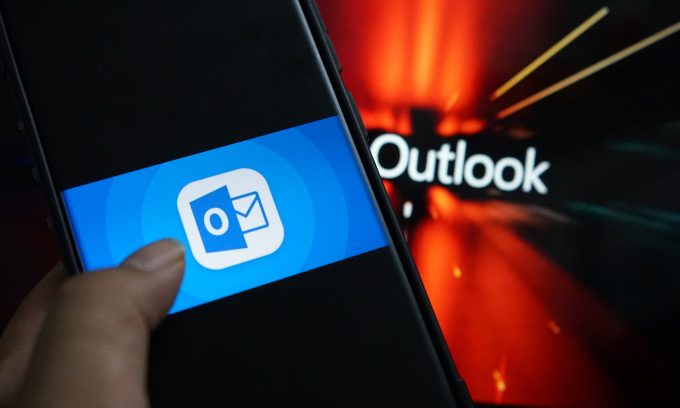 Cài đặt chữ ký email chuyên nghiệp trên Microsoft Outlook