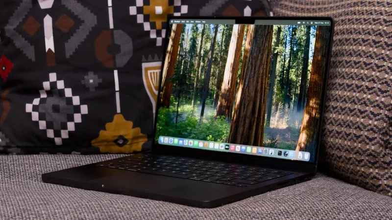 Laptop Macbook Air và Pro phù hợp cho công việc văn phòng hàng ngày