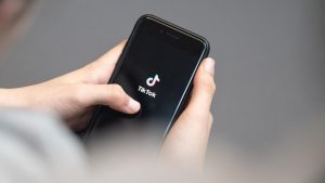 Hướng dẫn kiếm tiền trên Tik Tok Shop cho người mới bắt đầu