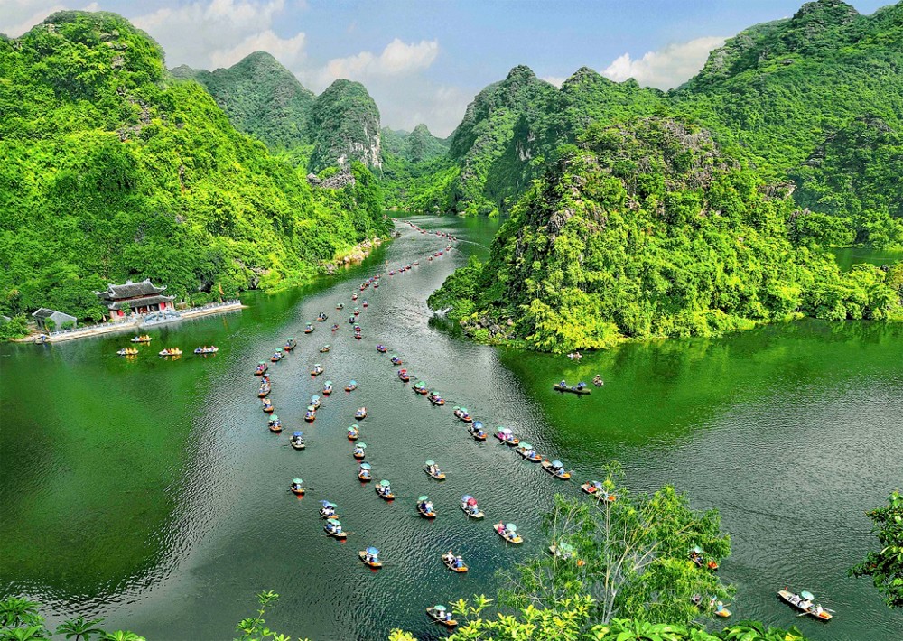 Miền Bắc Việt Nam: Hành Trình Khám Phá Vùng Đất Lịch Sử, Văn Hóa và Cảnh Quan Hùng Vĩ - Khu du lịch Bửu Long