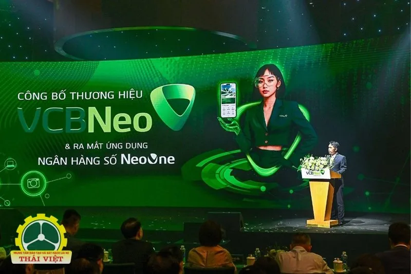 Vietcombank - Tài khoản thanh toán và chuyển tiền Vietcombank - Tài khoản thanh toán và chuyển tiền