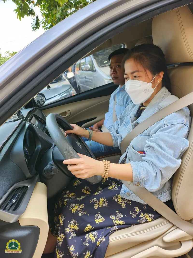 Kinh nghiệm lái xe ô tô cho người mới - Tăng độ khó từng nấc Kinh nghiệm lái xe ô tô cho người mới - Tăng độ khó từng nấc