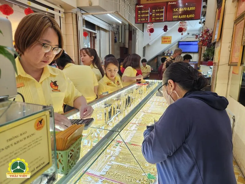 Giá vàng Mi Hồng - Cách nhận biết trang và tài khoản đáng tin Giá vàng Mi Hồng - Cách nhận biết trang và tài khoản đáng tin